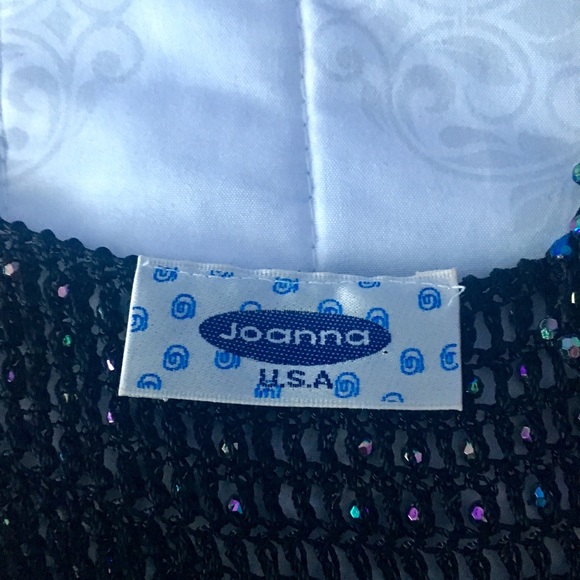 Crochet top with color and reflective beads - Picture 3 of 3